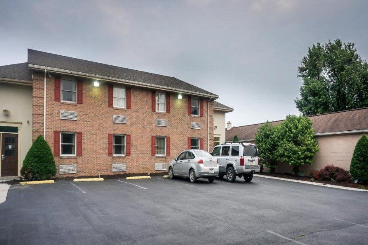 Cocoa Country Inn Hershey Exterior foto